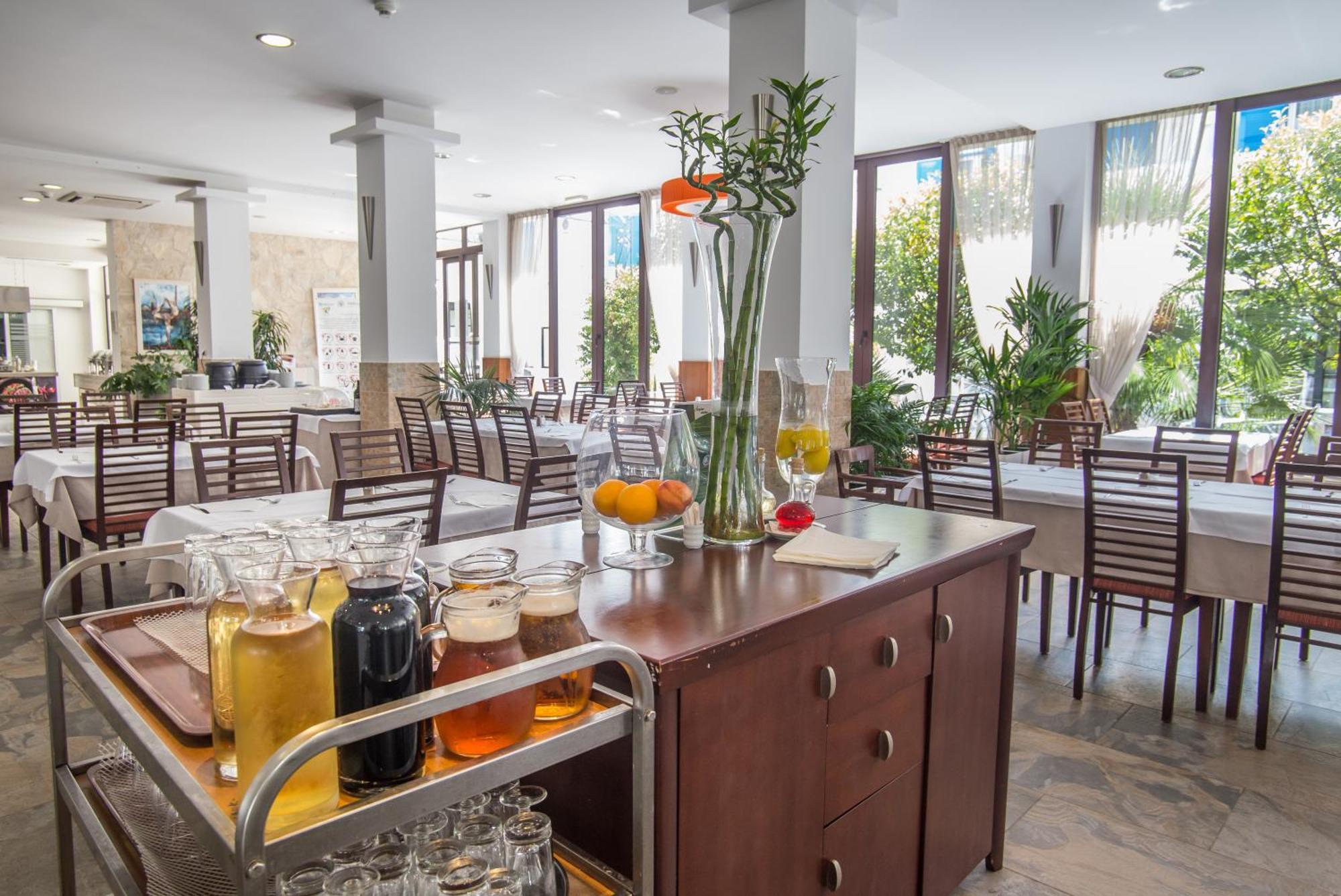 Hotel Aleksandar 부드바 외부 사진